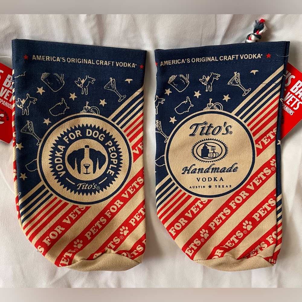 NWT Tito’s Vodka Canvas Drawstring Bottle Tote